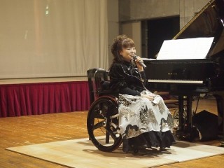 山崎理恵さんコンサート